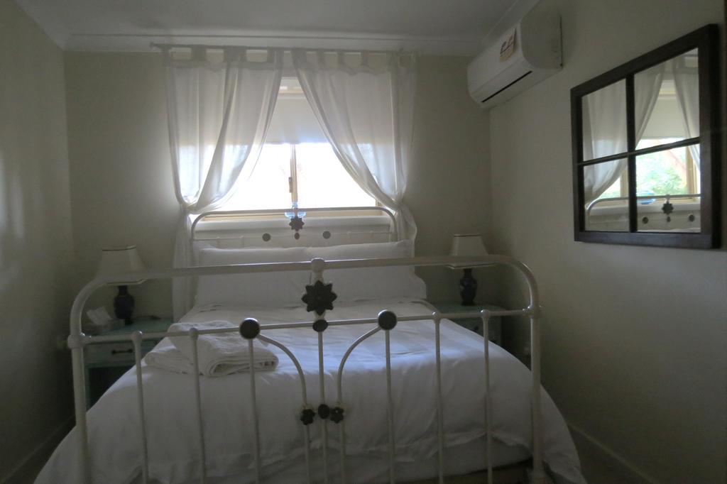 Bentwood Olive Grove Accommodation Greenough Phòng bức ảnh
